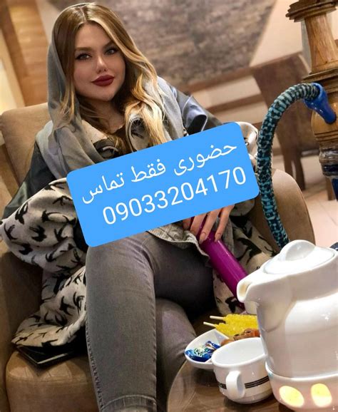 خوردن کس دختر|کص تپل وطنی با پیک پیتزا .